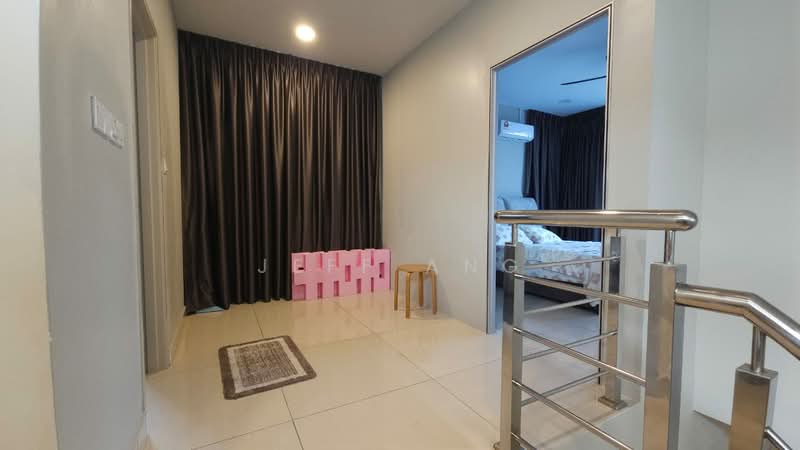Cluster House for Sale in Taman Mutiara Rini (Skudai) - Jeff Ang - Corridor - PropertyGuru.com.my