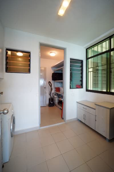 Condominium for Sale at The Peak Vista - Vincent Chong - Yard - PropertyGuru.com.my