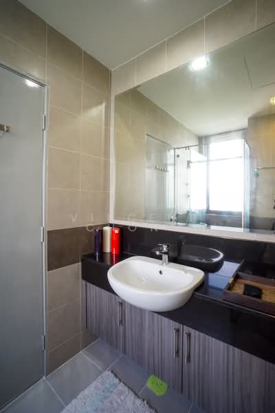 Condominium for Sale at The Peak Vista - Vincent Chong - Bathroom - PropertyGuru.com.my