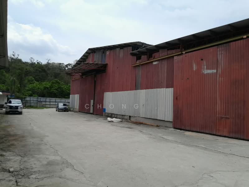 Warehouse for Rent in Kampung Sungai Lalang (Semenyih) - Chong . - Exterior - PropertyGuru.com.my