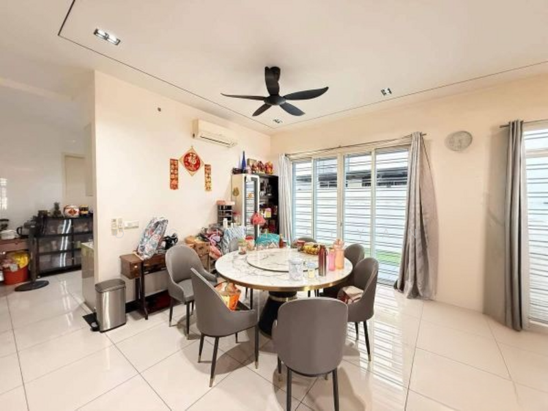 Cluster House for Sale in Setia Tropika (Johor Bahru) - Ong Lih Shyan - Dining Room - PropertyGuru.com.my