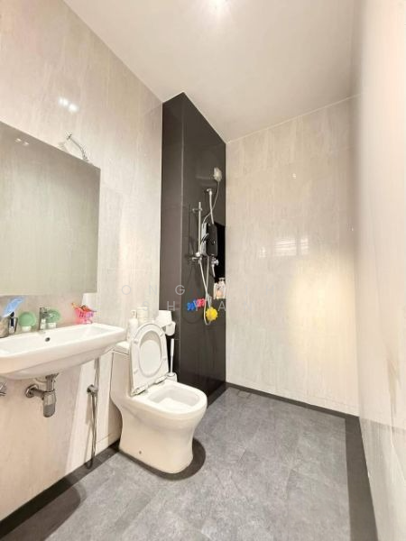 Cluster House for Sale in Setia Tropika (Johor Bahru) - Ong Lih Shyan - Bathroom - PropertyGuru.com.my