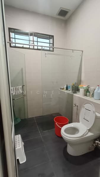 2.5-storey Terraced House for Sale in Johor Bahru (Johor) - Michelle He - Bathroom - PropertyGuru.com.my