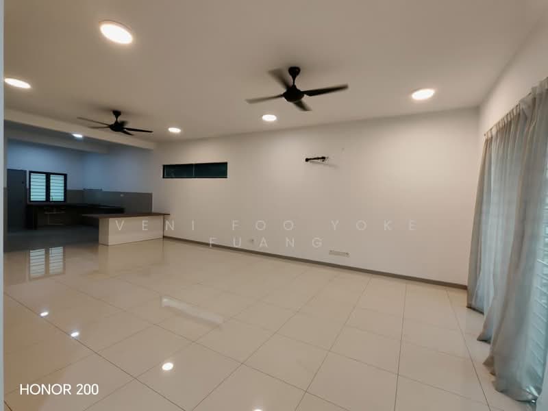 Nahara (End Lot, 2-Storey, 24x70) @ Setia Alam untuk Untuk Disewa - RM 2,200 /bulan, Mac 2026 - Living Room - PropertyGuru.com.my