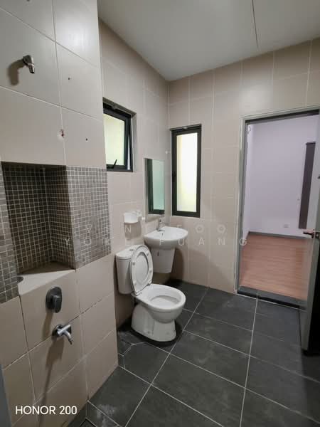 Nahara (End Lot, 2-Storey, 24x70) @ Setia Alam untuk Untuk Disewa - RM 2,200 /bulan, Mac 2026 - Bathroom - PropertyGuru.com.my