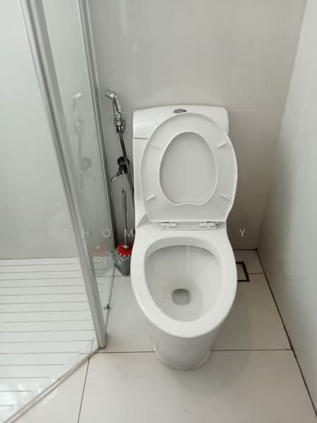 Condominium for Rent at Royal Strand @ Country Garden Danga Bay - Thomas Tay - Bathroom - PropertyGuru.com.my