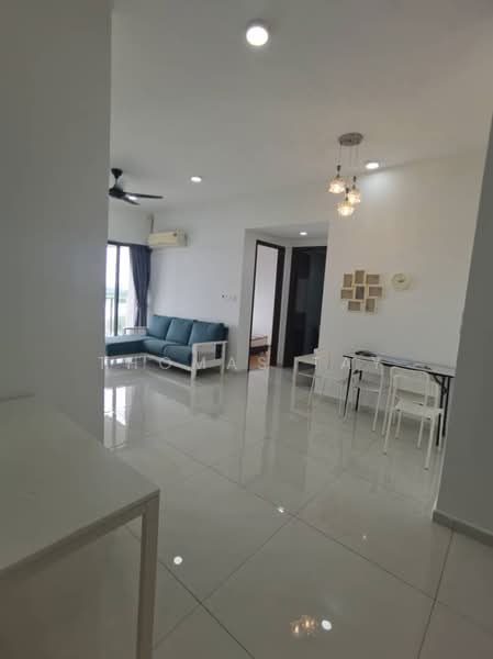 Condominium for Rent at Royal Strand @ Country Garden Danga Bay - Thomas Tay - Living Room - PropertyGuru.com.my