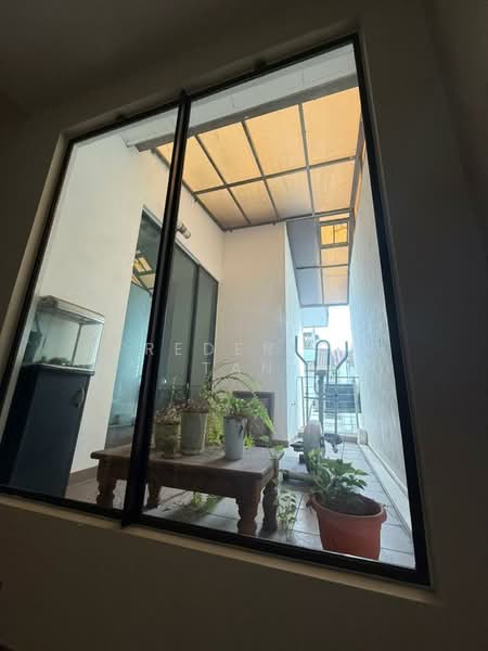 Terraced House for Sale in Batu Caves (Selangor) - Frederick Tan - Balcony - PropertyGuru.com.my