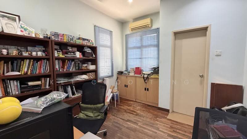 Rumah Teres 2-Tingkat untuk Dijual di Kemuning Utama (Shah Alam) - Anjoe Tang - Study - PropertyGuru.com.my