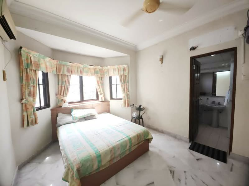 Condominium for Sale at Allamanda - Amie Chong - Bedroom - PropertyGuru.com.my