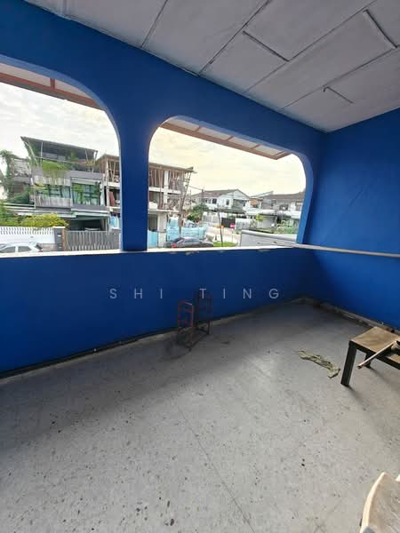 2-storey Terraced House for Sale in Taman Pelangi (Johor Bahru) - Shi Ting - Balcony - PropertyGuru.com.my