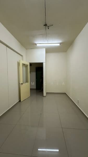 Shop / Office for Rent in Taman Pusat Kepong (Kepong) - Kim Chia - Interior - PropertyGuru.com.my