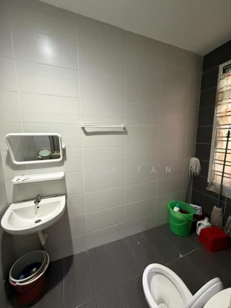 Cluster House for Sale in Taman Kempas Indah (Tebrau) - Jasca Fan - Bathroom - PropertyGuru.com.my