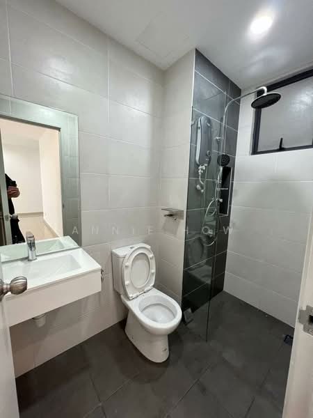 Condominium for Sale at PV9 Residences - Annie How - Bathroom - PropertyGuru.com.my