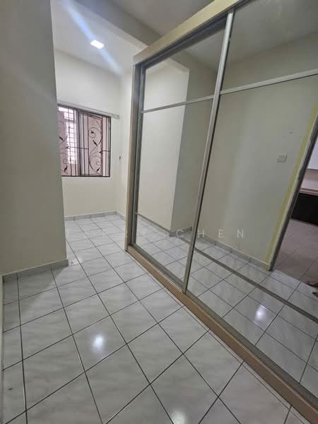 Rumah Teres 2.5-Tingkat untuk Dijual di Seri Kembangan (Selangor) - Terry Chen - PropertyGuru.com.my