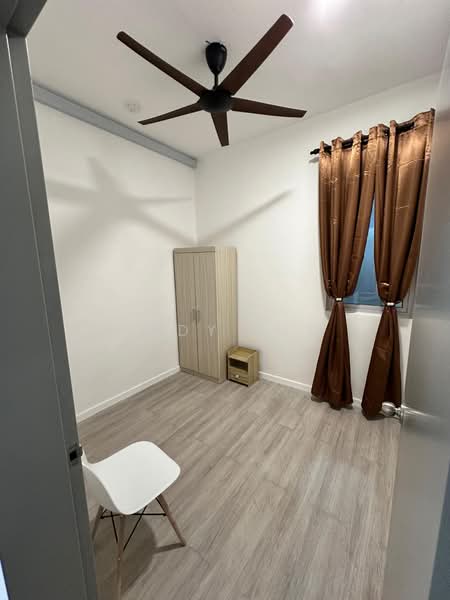 Lakefront Residence untuk Untuk Disewa - RM 2,600 /bulan, Mac 2026 - Bedroom - PropertyGuru.com.my