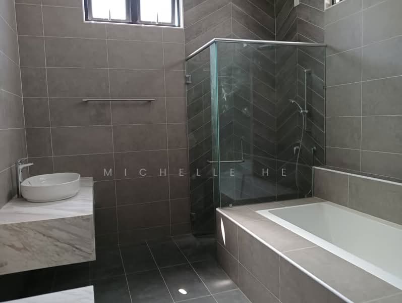 Semi-Detached House for Sale in Iskandar Puteri (Nusajaya) (Johor) - Michelle He - Bathroom - PropertyGuru.com.my