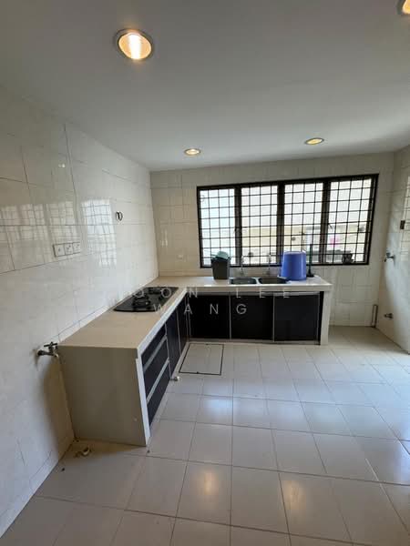 Rumah Teres untuk Dijual di Bandar Utama 12 (Bandar Utama) - Sandra Wang - Kitchen - PropertyGuru.com.my