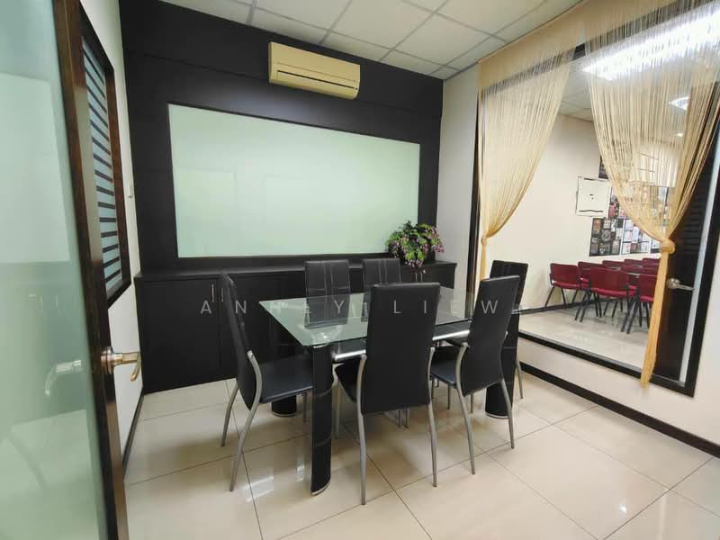 Shop / Office for Rent in Johor Bahru (Johor) - Annly Liew - Interior - PropertyGuru.com.my