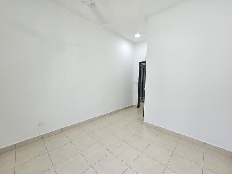 2-storey Terraced House for Sale in Iringan Bayu (Seremban) - Sherene Goh - Bedroom - PropertyGuru.com.my