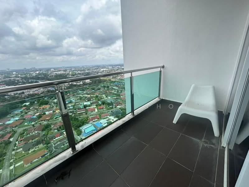 M Condominium @ Larkin untuk Untuk Disewa - RM 2,500 /bulan, Mac 2026 - Balcony - PropertyGuru.com.my