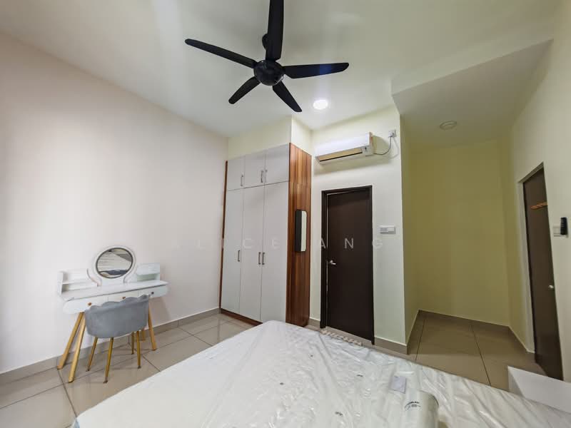 M Condominium @ Larkin untuk Untuk Disewa - RM 2,300 /bulan, Mac 2026 - Bedroom - PropertyGuru.com.my