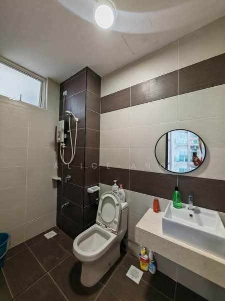 M Condominium @ Larkin untuk Untuk Disewa - RM 2,300 /bulan, Mac 2026 - Bathroom - PropertyGuru.com.my