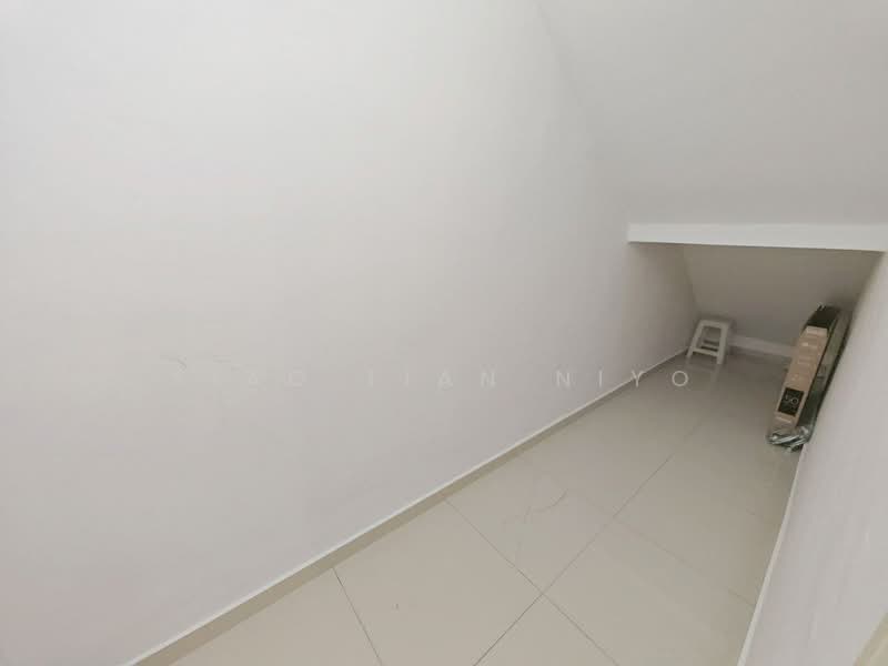 Taman Seri Impian, Kluang untuk Untuk Disewa - RM 2,800 /bulan, Apr 2026 - Interior - PropertyGuru.com.my