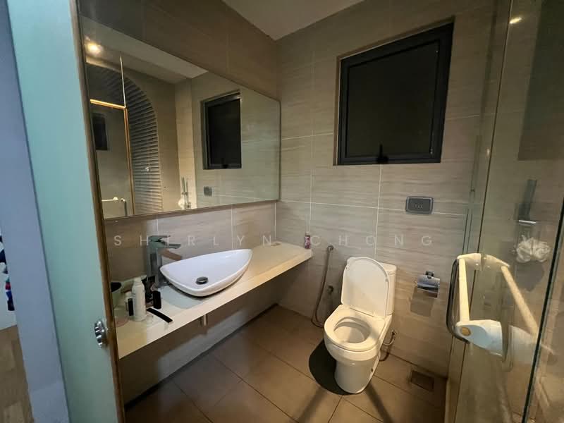 Eve Suite / NZX Square untuk Untuk Dijual - RM 650,000, Mac 2026 - Bathroom - PropertyGuru.com.my