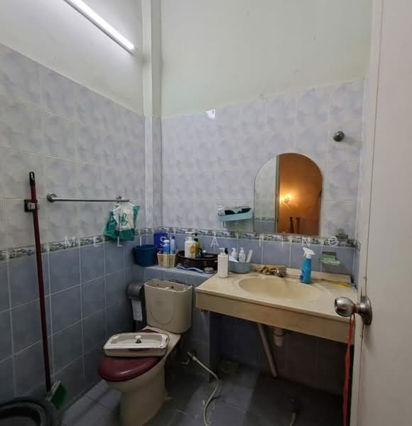 Taman OUG untuk Untuk Disewa - RM 3,000 /bulan, Mac 2026 - Bathroom - PropertyGuru.com.my