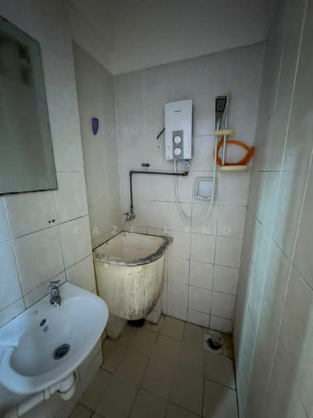 Untuk Disewa - Pinang Emas