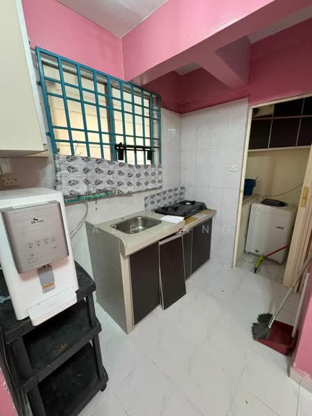 Untuk Disewa - Pinang Emas