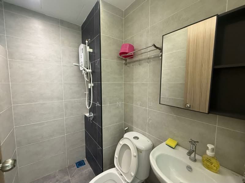 Condominium for Rent at QuayWest Residence - Rain Yu - Bathroom - PropertyGuru.com.my
