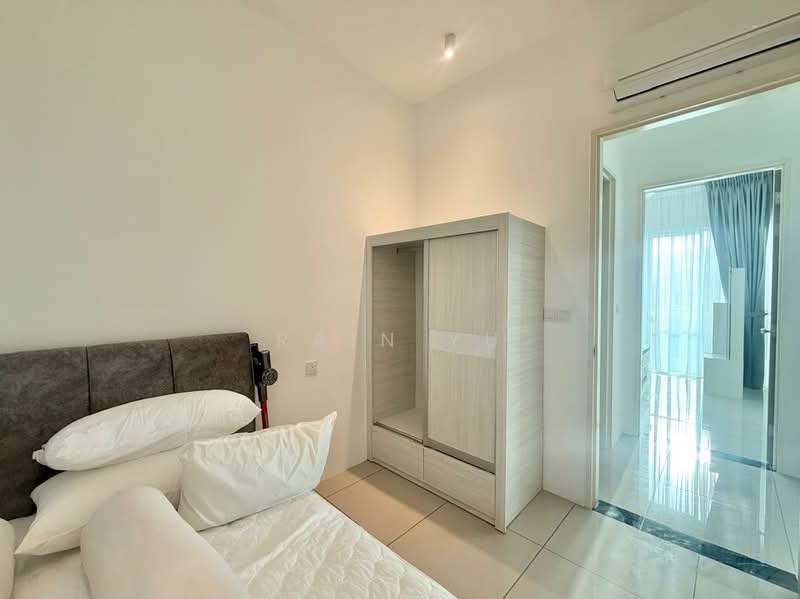 Condominium for Rent at QuayWest Residence - Rain Yu - Bedroom - PropertyGuru.com.my