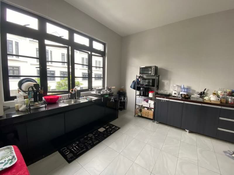 Eco Botanic untuk Untuk Dijual - RM 1,750,000, Mac 2026 - Kitchen - PropertyGuru.com.my