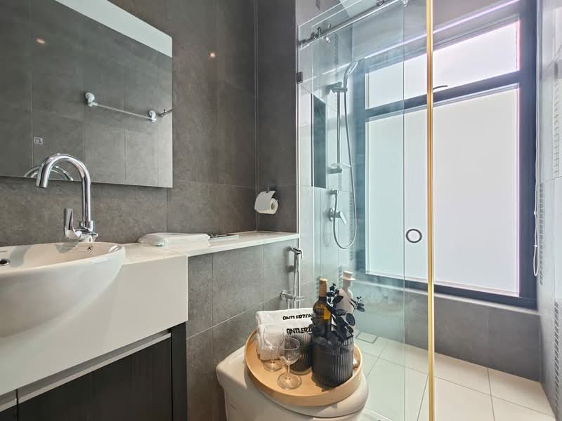 Service Residence for Sale at Setia Sky 88 - Xin Yi - Bathroom - PropertyGuru.com.my