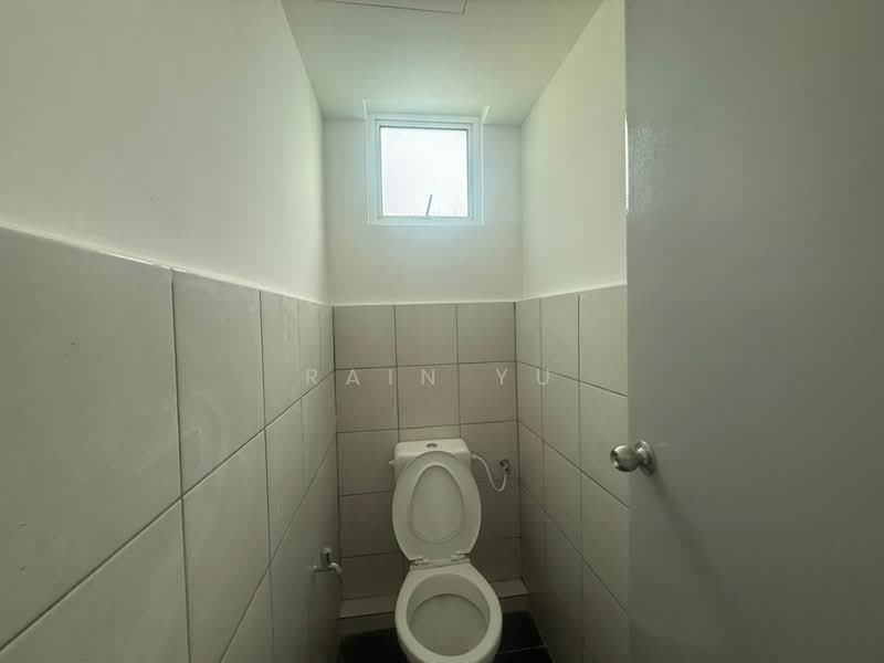 Condominium for Sale at Fairview Residence - Rain Yu - Bathroom - PropertyGuru.com.my