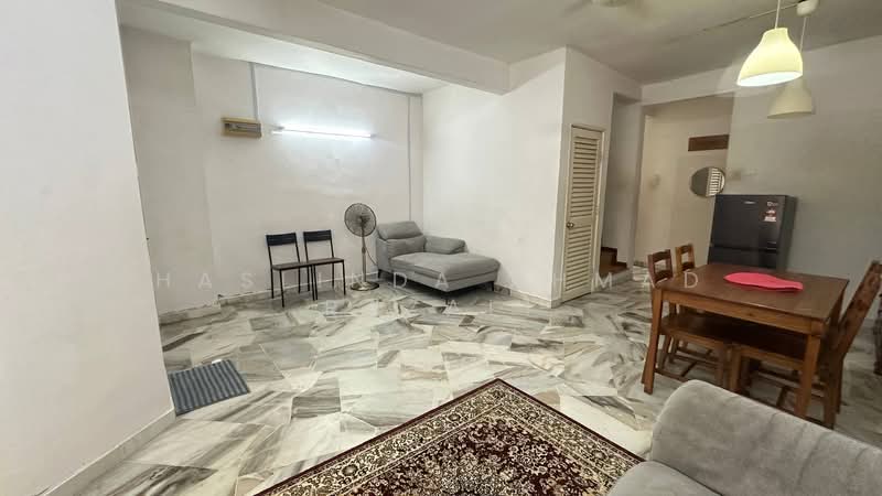 2-storey Terraced House for Sale in Taman Setia Impian (Kajang) - Haslinda Ahmad Razali - Living Room - PropertyGuru.com.my