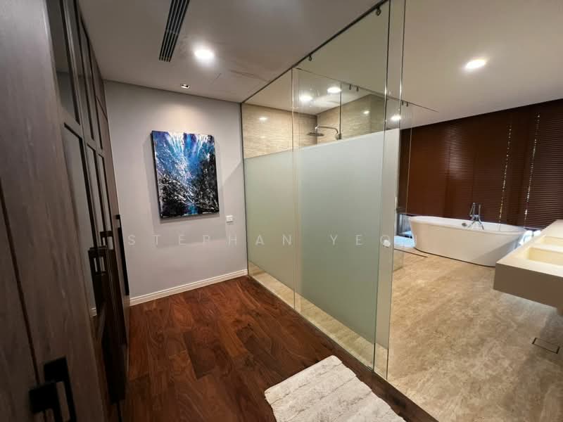 Shorefront Residences untuk Untuk Disewa - RM 8,000 /bulan, Mac 2026 - Bathroom - PropertyGuru.com.my