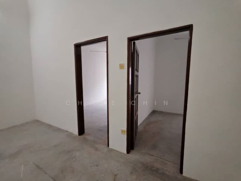 2-storey Terraced House for Sale in Taman Mount Austin (Tebrau) - Chloe Chin - Interior - PropertyGuru.com.my