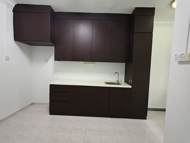 2-storey Terraced House for Sale in Taman Mount Austin (Tebrau) - Chloe Chin - Kitchen - PropertyGuru.com.my