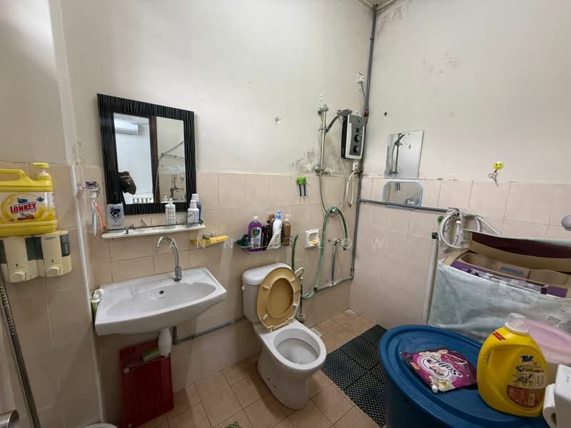 Setia Indah untuk Untuk Dijual - RM 768,000, Mac 2026 - Bathroom - PropertyGuru.com.my