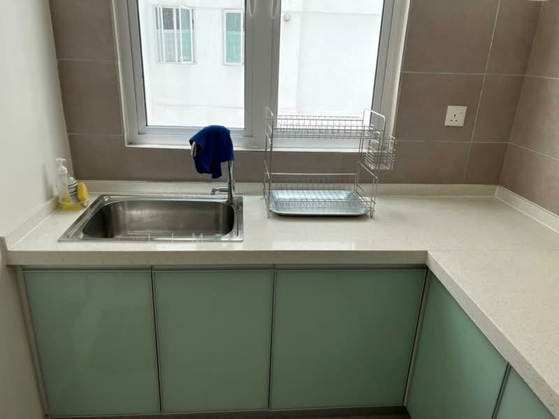 Gardens Ville untuk Untuk Disewa - RM 1,700 /bulan, Mac 2026 - Kitchen - PropertyGuru.com.my