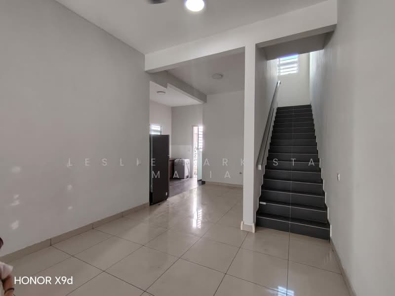2-storey Terraced House for Rent in Kota Kemuning (Shah Alam) - Leslie Mark Sta Maria - Interior - PropertyGuru.com.my