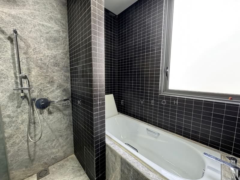 3-storey Terraced House for Rent in Desa Parkcity (Kuala Lumpur) - Kok Hoe Yeoh - Bathroom - PropertyGuru.com.my