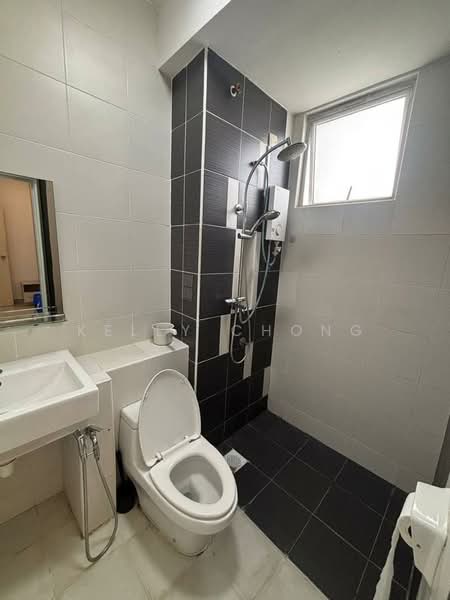 D'Ambience Residences (Pangsapuri Ikatan Flora) untuk Untuk Disewa - RM 1,800 /bulan, Mac 2026 - Bathroom - PropertyGuru.com.my