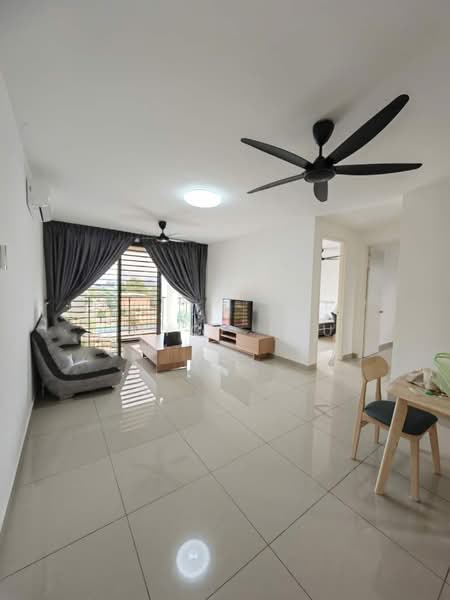 Upper East @ Tiger Lane untuk Untuk Disewa - RM 2,000 /bulan, Mac 2026 - Living Room - PropertyGuru.com.my