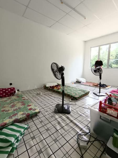 Shop for Sale in Taman Tasek (Johor Bahru) - Jasca Fan - Bedroom - PropertyGuru.com.my