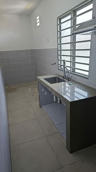 1-storey Terraced House for Sale in Taman Bukit Mewah (Kajang) - Elaine Lau - Kitchen - PropertyGuru.com.my