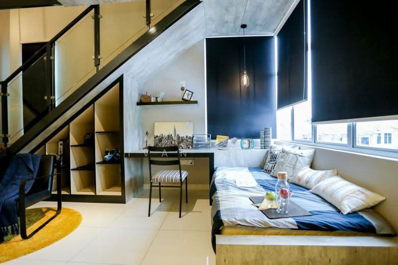 3-storey Terraced House for Sale in Puchong (Selangor) - Ivan Tan - Bedroom - PropertyGuru.com.my
